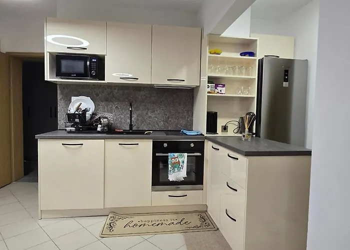 Sunny Blue Perl Apartment