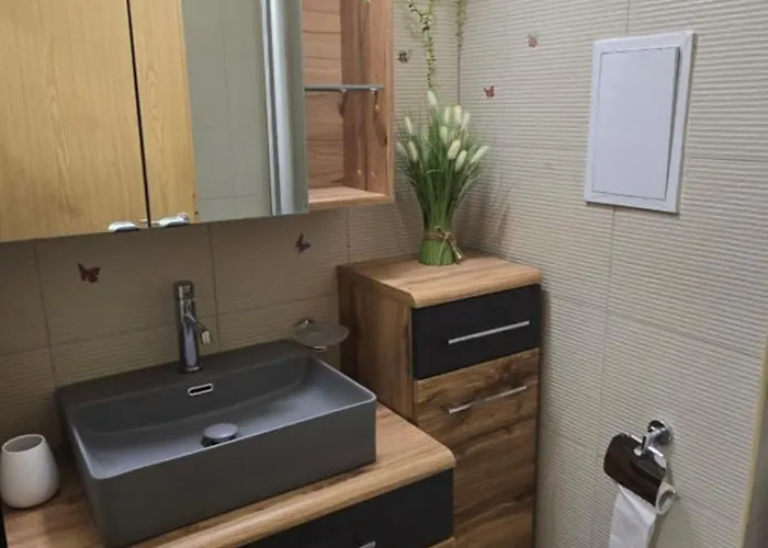 Apartment Sunny Blue Perl Slantschew brjag